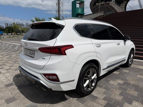 Hyundai Santafe Diesel 2.2 4WD Inspiration — пробег 60 694 км — фото 5 из 5