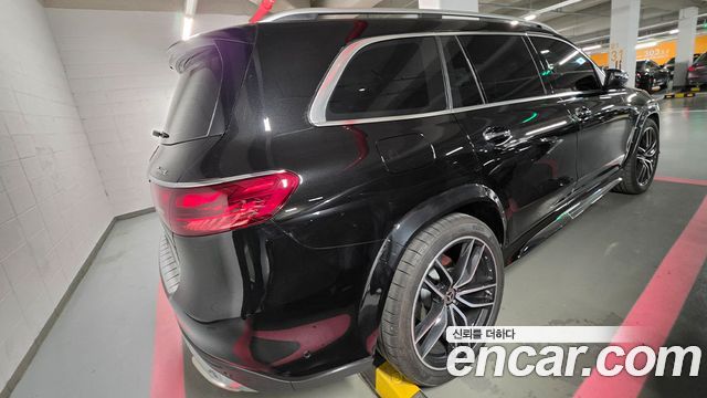 Mercedes-Benz GLS-Class GLS580 4MATIC — пробег 12 484 км — фото 4 из 5