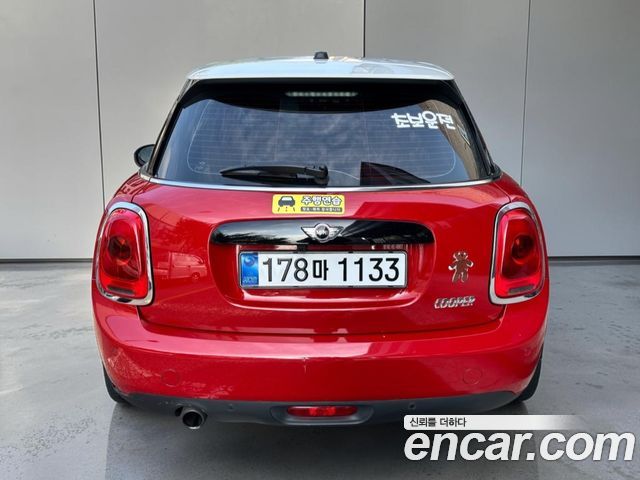 Mini Cooper 5Door Standard 3rd — пробег 74 935 км — фото 2 из 5