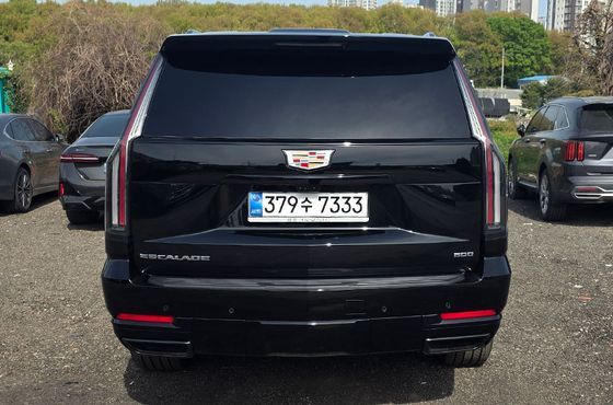 Cadillac Escalade 6.2 ESV ESV Sports Platinum — пробег 3 924 км — фото 2 из 5