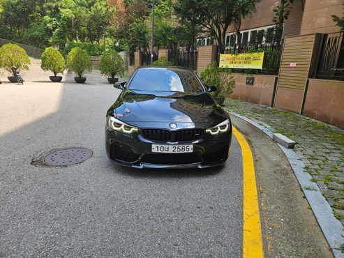 BMW M4 M4 Coupe CS — пробег 26 000 км — фото 1 из 5