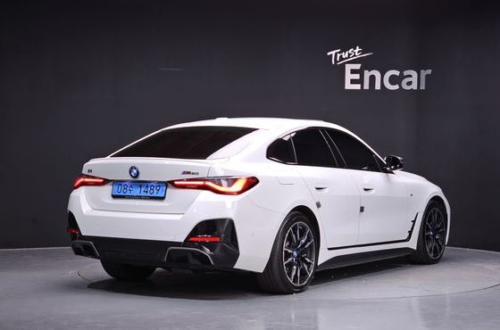 BMW i4 M50 — пробег 55 530 км — фото 2 из 5