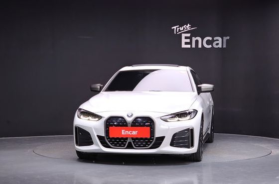 BMW i4 M50 — пробег 55 530 км — фото 3 из 5
