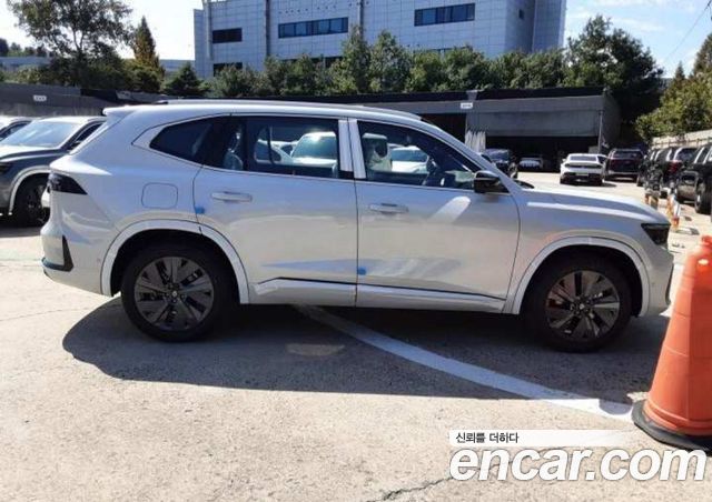 Renault (Samsung) Grand Koleos 1.5 E-TECH Iconic 2WD — пробег 1 км — фото 5 из 5