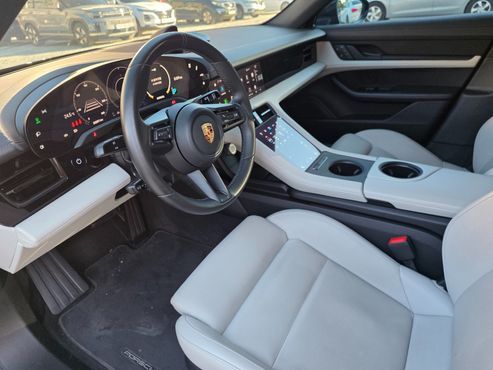Porsche Taycan 4S — пробег 33 251 км — фото 5 из 5