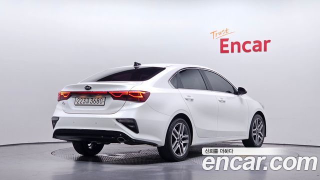 Kia K3 из Кореи Encar
