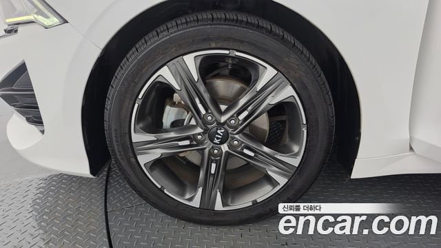 Kia K5 из Кореи Encar