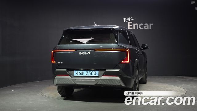 Kia EV5 из Кореи Encar