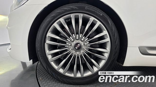 Kia K9 из Кореи Encar