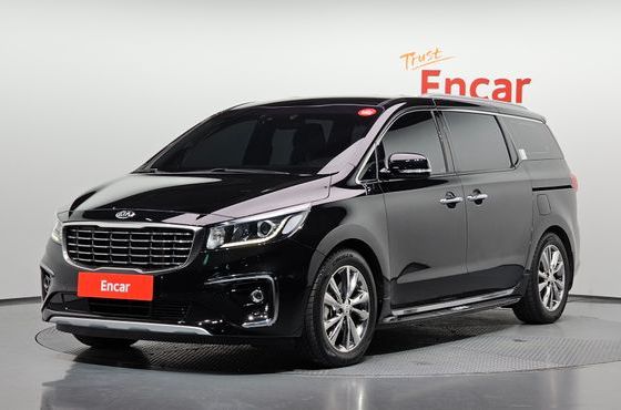 Kia Carnival 9-Seater Prstige — пробег 38 849 км — фото 1 из 5
