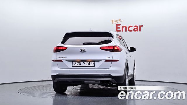 Hyundai Tucson из Кореи Encar