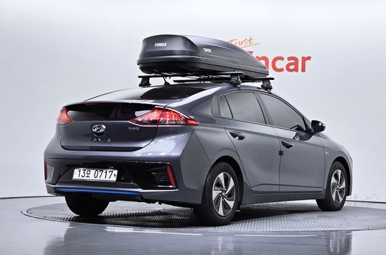 Hyundai Ioniq I Plus — пробег 109 939 км — фото 2 из 5