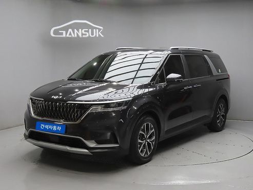 Kia Carnival Diesel 9-Seater Prestige — пробег 48 926 км — фото 2 из 5