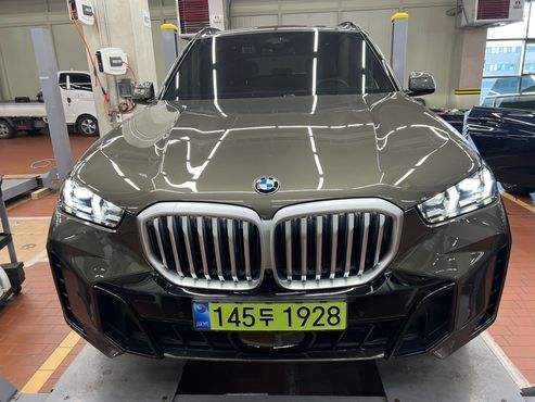 BMW X5 xDrive 40i M Sport — пробег 4 361 км — фото 3 из 5