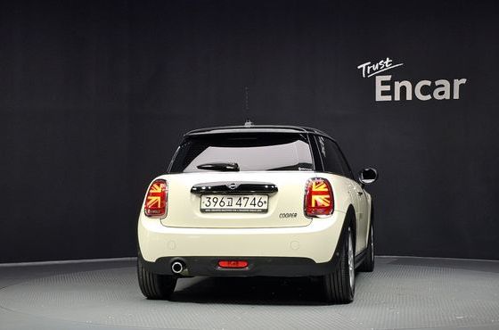 Mini Cooper HIGH Third Generation — пробег 68 969 км — фото 4 из 5