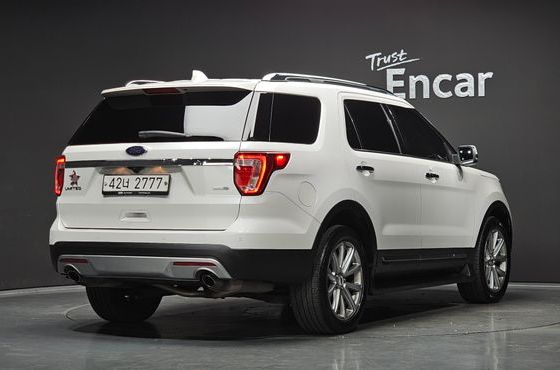 Ford Explorer 2.3 Limited 4WD 5th — пробег 114 806 км — фото 2 из 5
