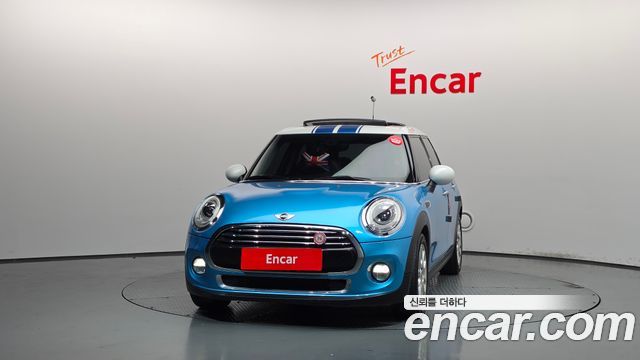 Mini Cooper 5Door HIGH 3rd — пробег 93 263 км — фото 3 из 5