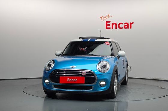 Mini Cooper 5Door HIGH 3rd — пробег 93 263 км — фото 3 из 5