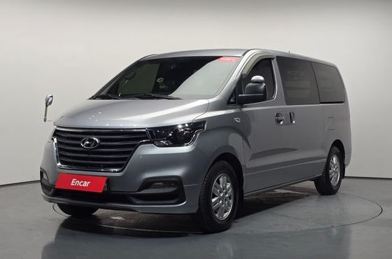 Hyundai Starex Van 3-Seater Smart — пробег 57 990 км — фото 1 из 5