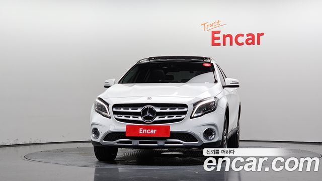 Mercedes-Benz GLA-Class GLA220 Premium — пробег 83 535 км — фото 3 из 5