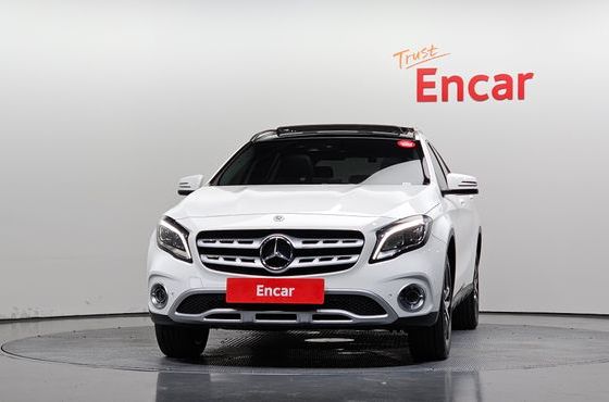 Mercedes-Benz GLA-Class GLA220 Premium — пробег 83 535 км — фото 3 из 5