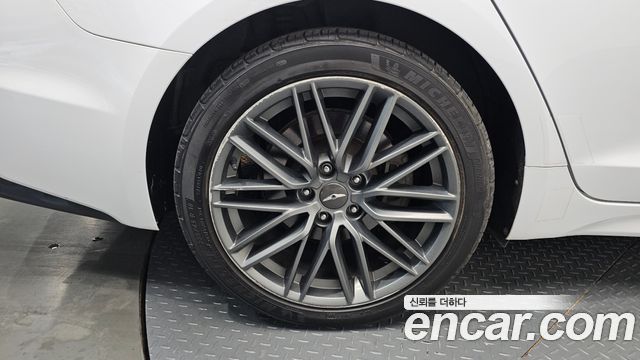 Genesis G70 из Кореи Encar