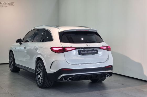 Mercedes-Benz GLC-Class AMG GLC43 4MATIC — пробег 3 099 км — фото 2 из 5