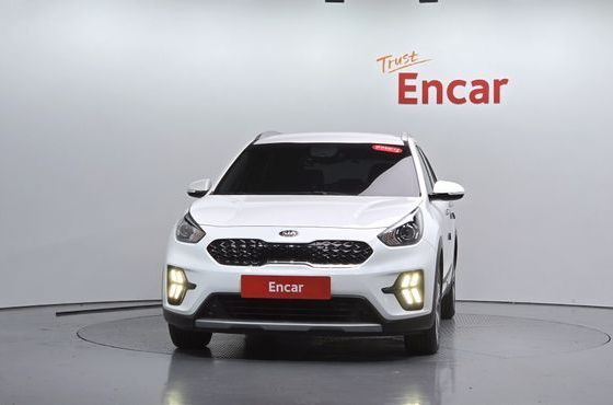 Kia Niro 1.6 HEV Luxury — пробег 94 337 км — фото 3 из 5