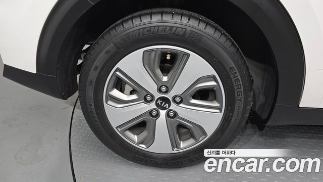 Kia Niro из Кореи Encar