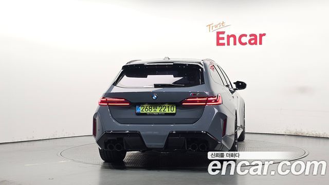 BMW M5 M5 Touring — пробег 3 987 км — фото 4 из 5