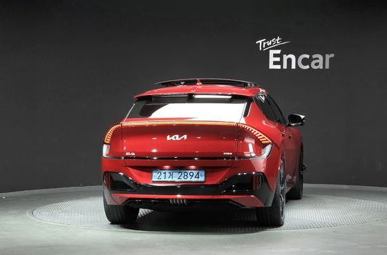Kia EV6 GT 4WD — пробег 35 272 км — фото 4 из 5
