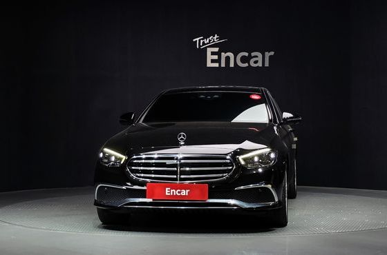 Mercedes-Benz E-Class E220d 4MATIC Exclusive — пробег 125 258 км — фото 3 из 5