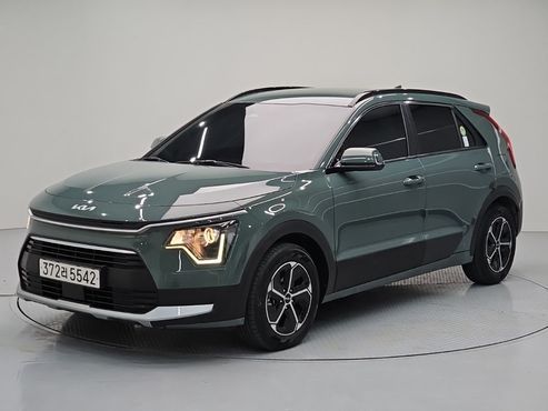 Kia Niro Prestige — пробег 137 281 км — фото 1 из 5