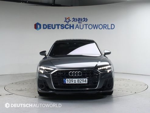 Audi A8 55 TFSI Quattro Premium LWB — пробег 65 300 км — фото 3 из 5