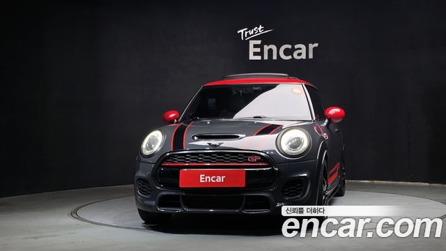 Mini Cooper JCW 3rd Generation — пробег 136 335 км — фото 3 из 5