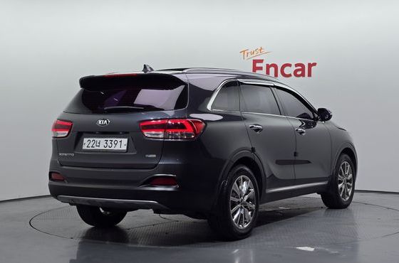 Kia Sorento Diesel 2.0 2WD Prestige — пробег 110 248 км — фото 2 из 5