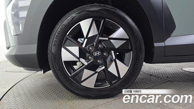 Hyundai Kona из Кореи Encar