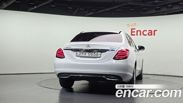 Mercedes-Benz C-Class из Кореи Encar
