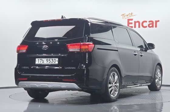 Kia Carnival 7-seater Limousine President — пробег 104 070 км — фото 2 из 5