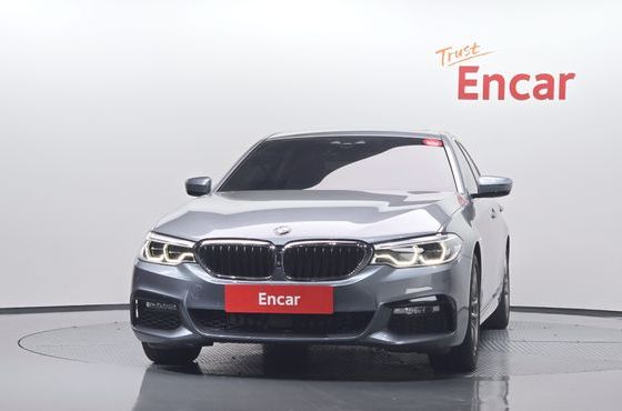 BMW 5-Series 530i M Sport Package Plus — пробег 78 033 км — фото 3 из 5