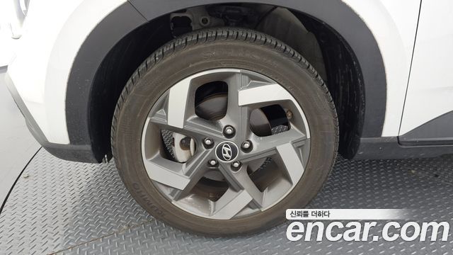 Hyundai Venue из Кореи Encar