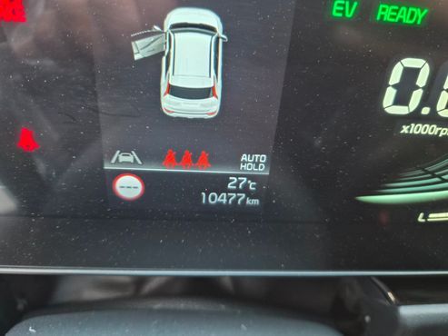Kia Niro Prestige — пробег 10 480 км — фото 5 из 5