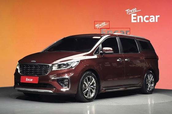 Kia Carnival 9-Seater Luxury — пробег 98 722 км — фото 1 из 5