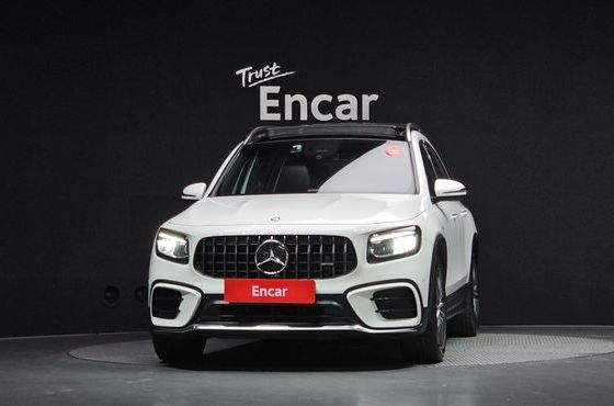 Mercedes-Benz GLB-Class AMG GLB35 4MATIC — пробег 3 032 км — фото 3 из 5
