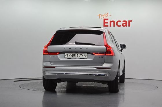 Volvo XC60 B5 Inscription — пробег 23 021 км — фото 4 из 5