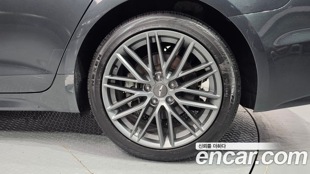 Genesis G70 из Кореи Encar