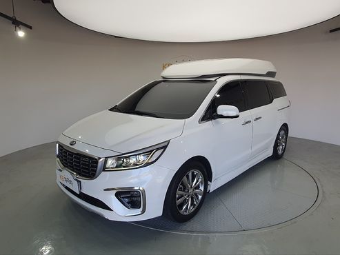 Kia Carnival Gasoline 7-Seater Hi-Limousine President — пробег 79 926 км — фото 1 из 5