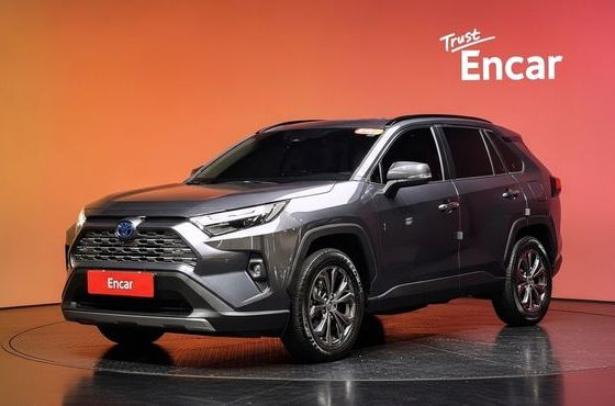 Toyota RAV4 2,5 4WD Hybrid LTD — пробег 65 295 км — фото 1 из 5