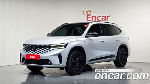 Renault (Samsung) Grand Koleos 1.5 E-TECH Esprit Alphine 2WD — пробег 9 870 км — фото 1 из 5