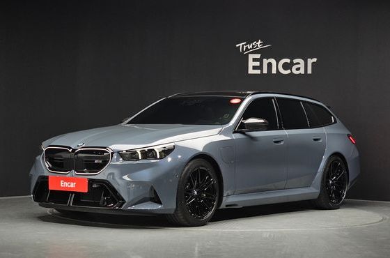 BMW M5 M5 Touring — пробег 3 962 км — фото 1 из 5